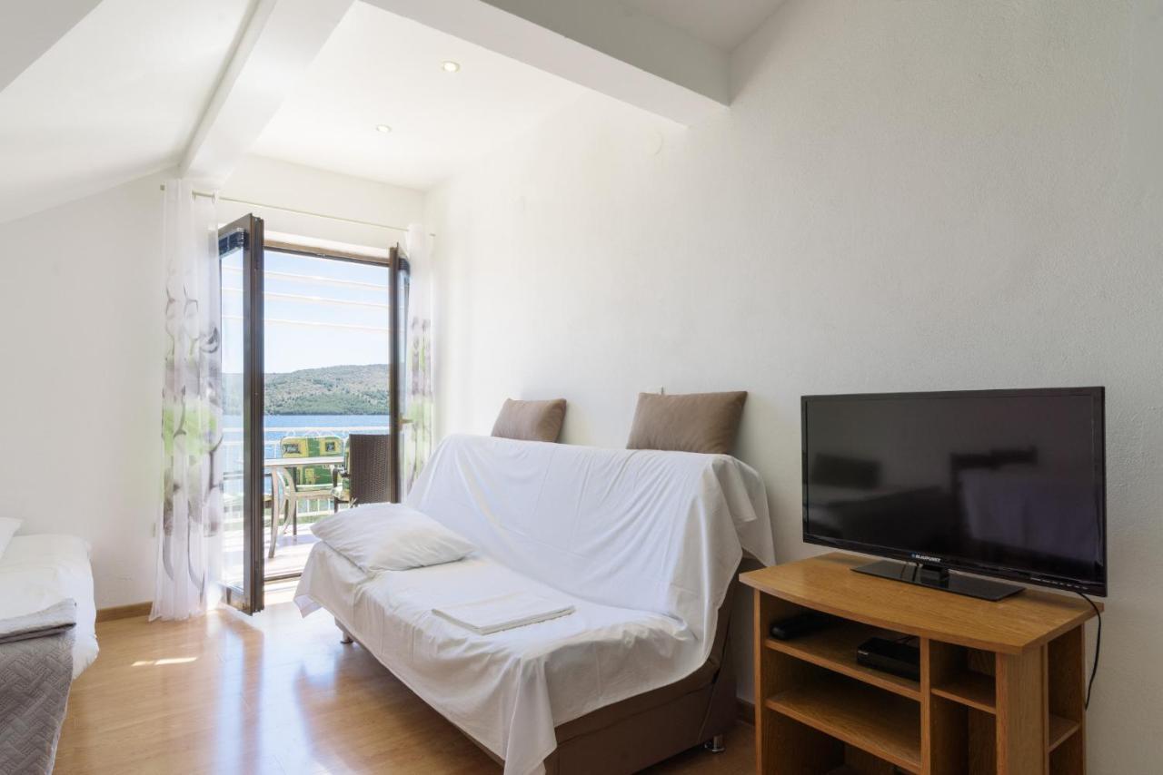 Apartments Ana Bilota Seget Vranjica Kültér fotó