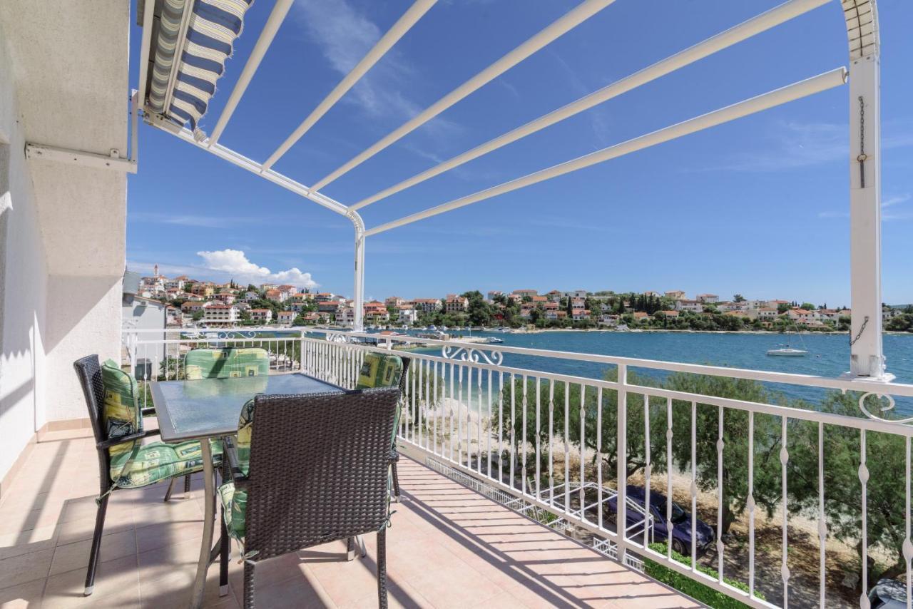 Apartments Ana Bilota Seget Vranjica Kültér fotó